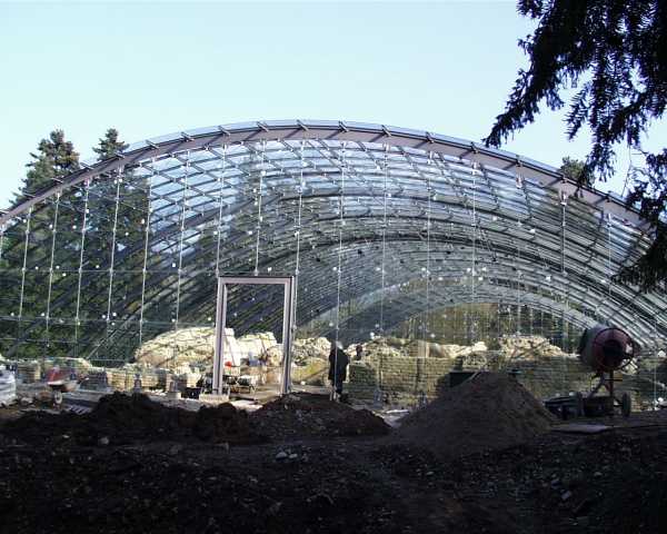 Fig. 3: Vista esterna della copertura del
        sito archeologico di Badenwiler (D)